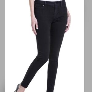 Liverpool Women's Classic Black Skinny Jeans